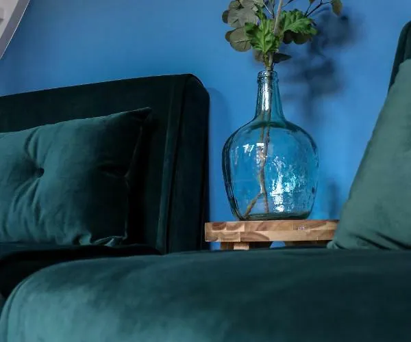 Mini De Fabriek アパート *